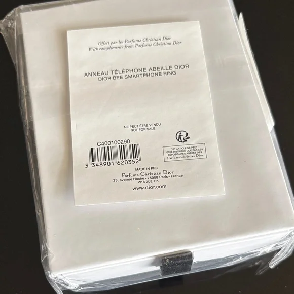 ⚜️Dior Gold Star smartphone ring GWP ⚜️ - Picture 3 of 5